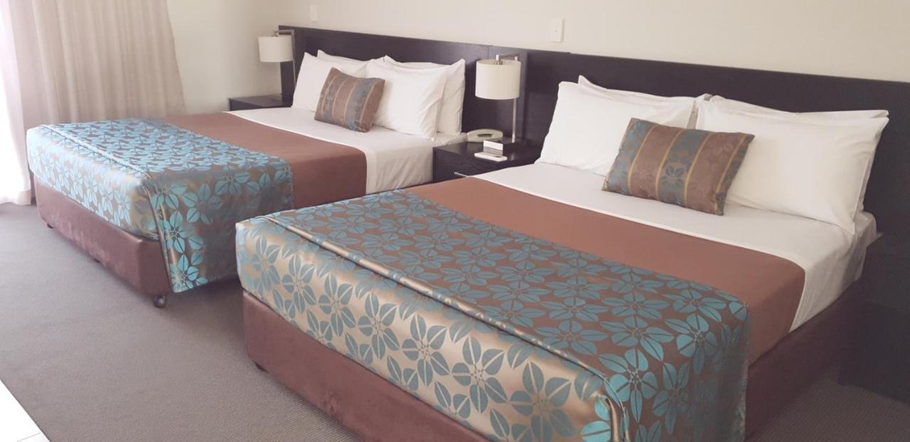 Royal Motel Miles ภายนอก รูปภาพ